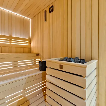 Apartment Golden Pine Lux Wellness And *