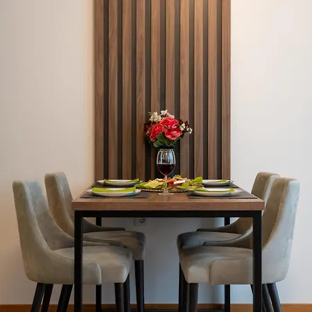 Apartman Golden Pine Lux Wellness And