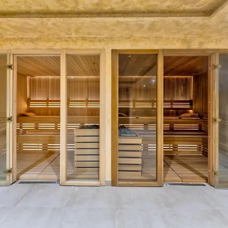 Golden Pine Lux Wellness And Apartment *