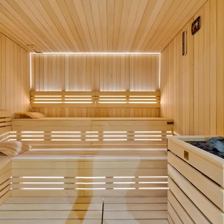 Apartment Golden Pine Lux Wellness And *